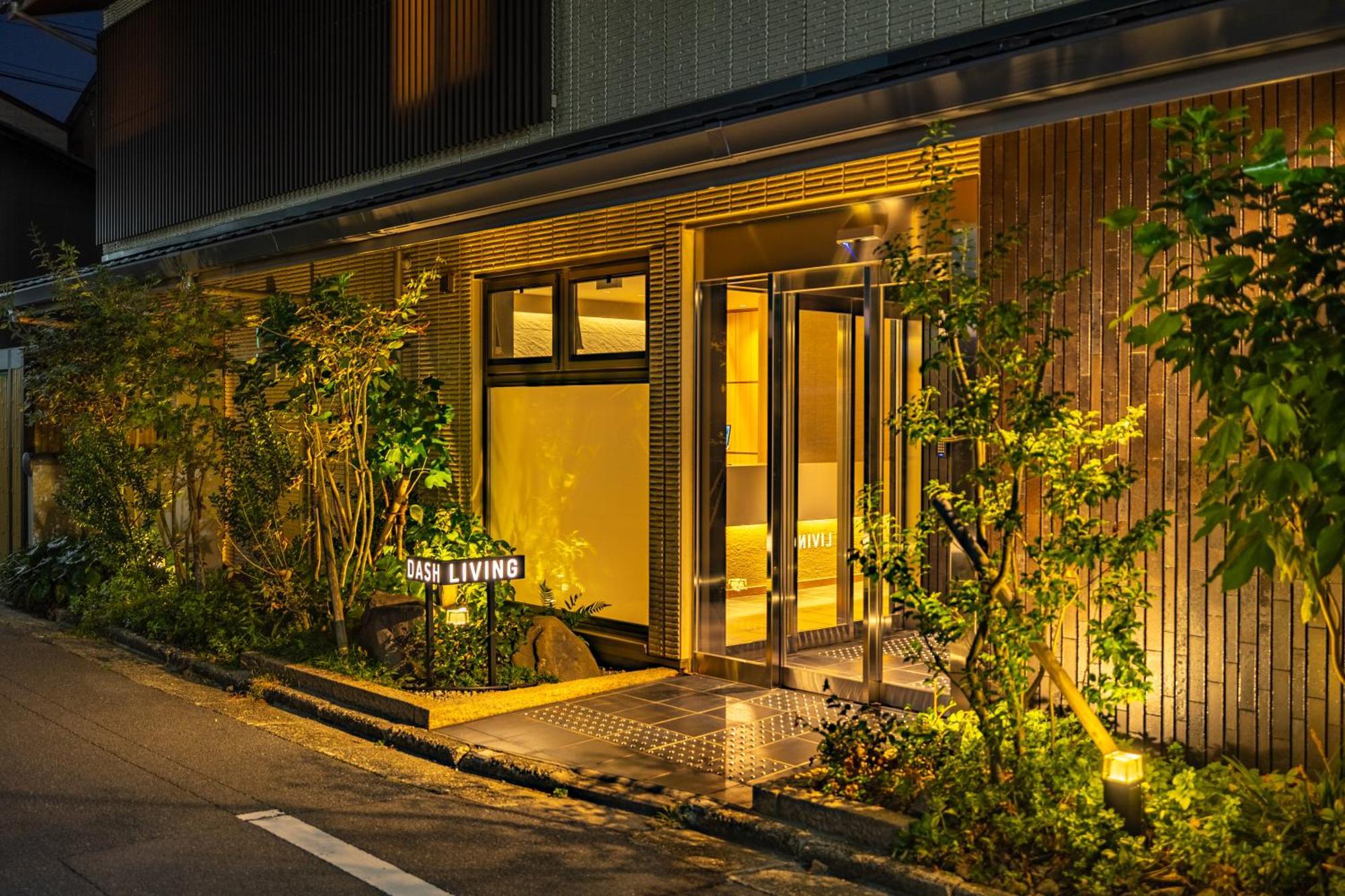 Dash Living Gojo Kyoto Exterior photo